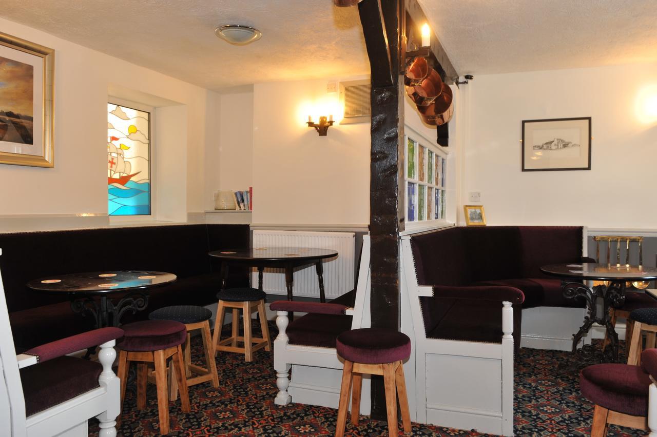 California Inn Llanallgo Ngoại thất bức ảnh